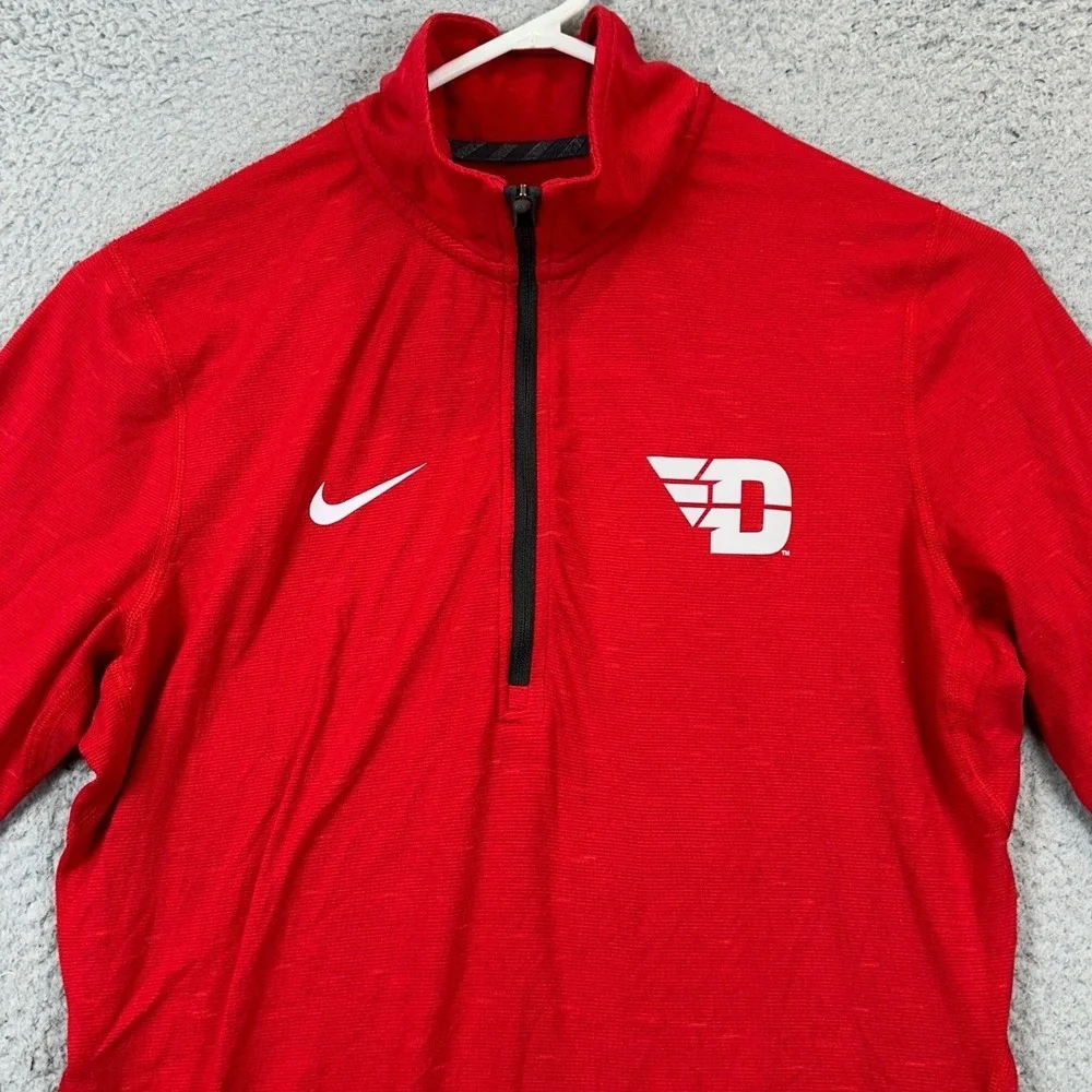 Dayton Flyers Nike Dri-FIT Shirt Women Small Red Quarter Zip Red Pullover Swoosh